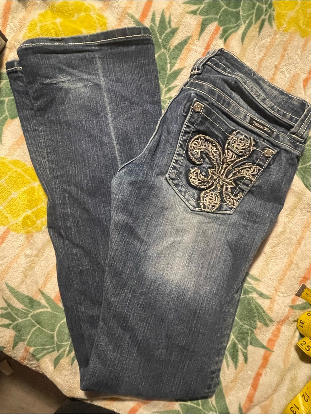 Miss Me Women's Boot Cut Jeans in Faded Blue with Embroidered Pocket